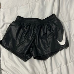 fitted black nike shorts